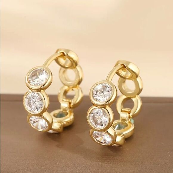 Simple Style Gold Designer Inspired Huggie Hoop Earrings - Picture 1 of 4